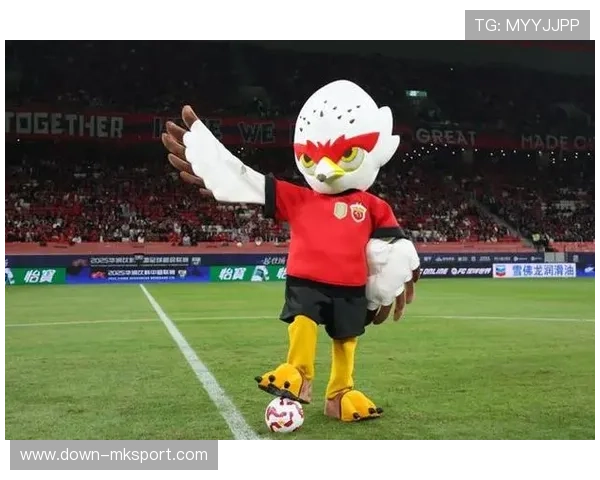 海港新吉祥物“伊戈”亮相，名宿范德萨助阵