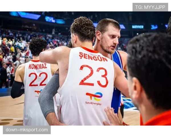 约基奇25+15+8无缘今日最佳，申京36+16落选，只因塔图姆刷爆纪录